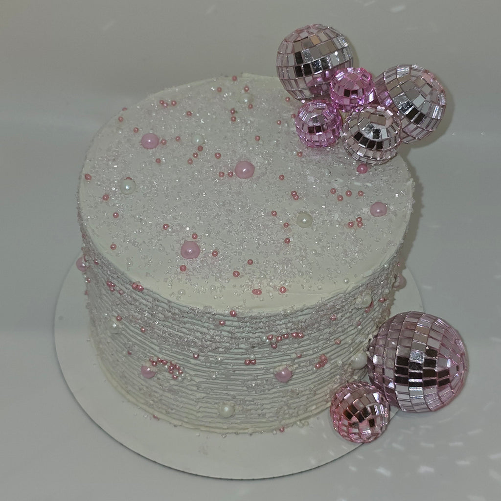 Tall Round cake - 4 layers